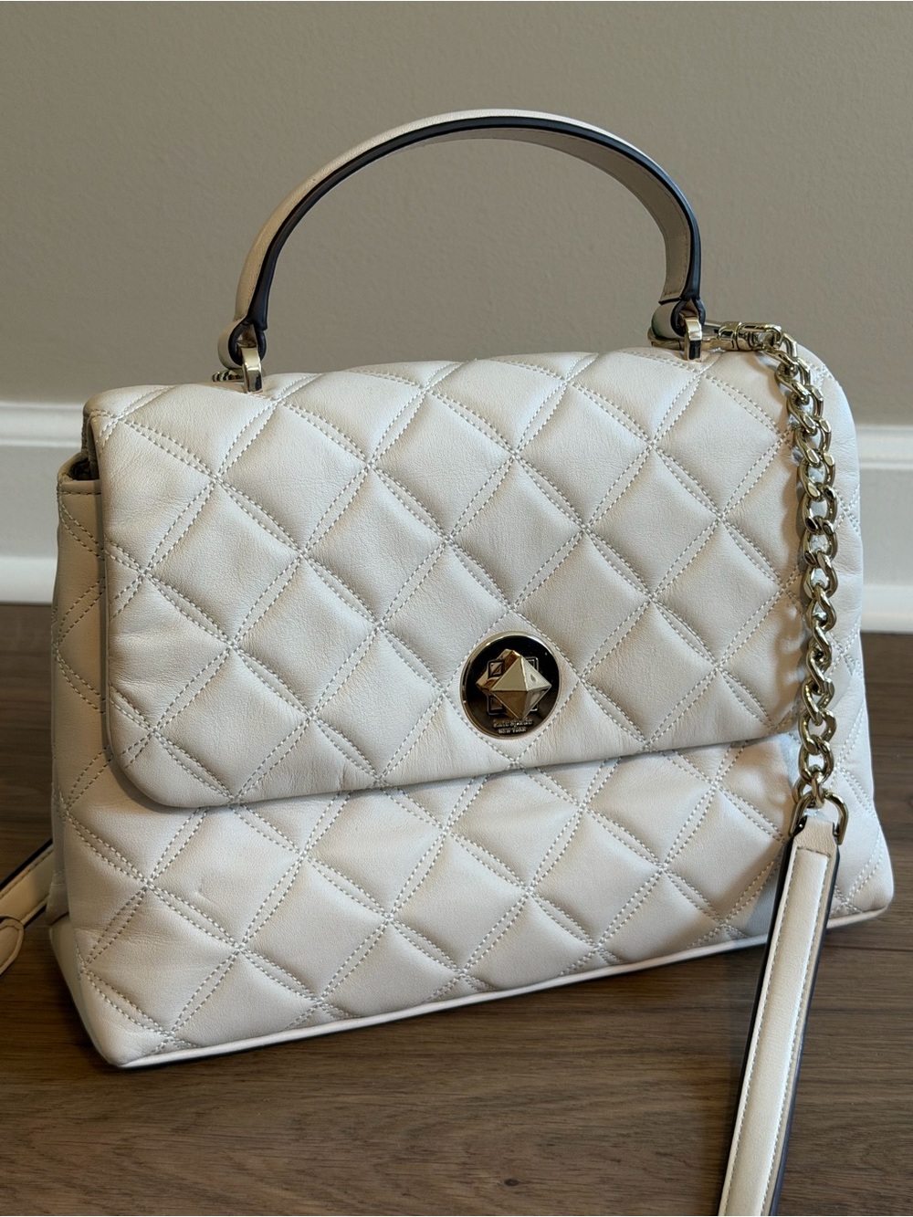 Kate Spade Purse - Picture 3 of 8